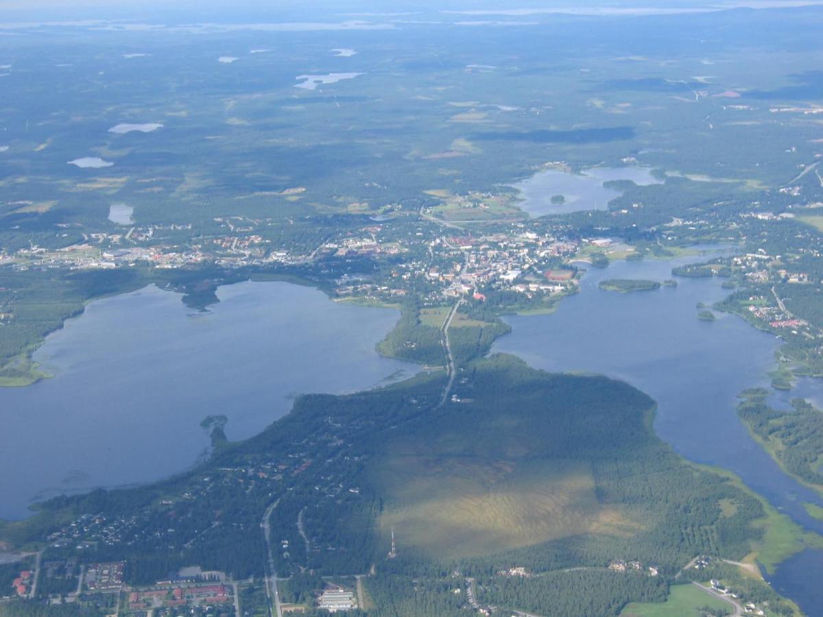Hotelli Kultainen Joutsen Kuusamo Eksteriør bilde